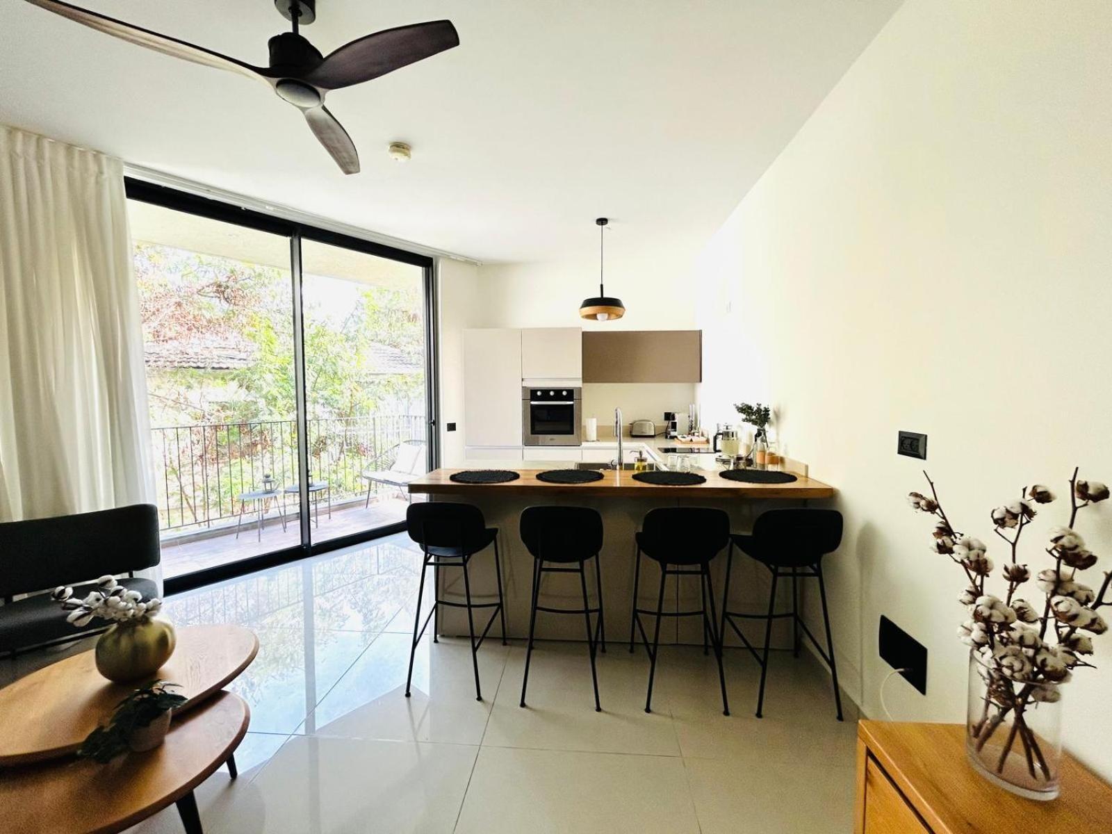 Tel-Aviv Center, Near The Beach, Terrace, 2 People 외부 사진